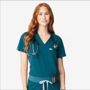 FIGS carribean blue scrub set